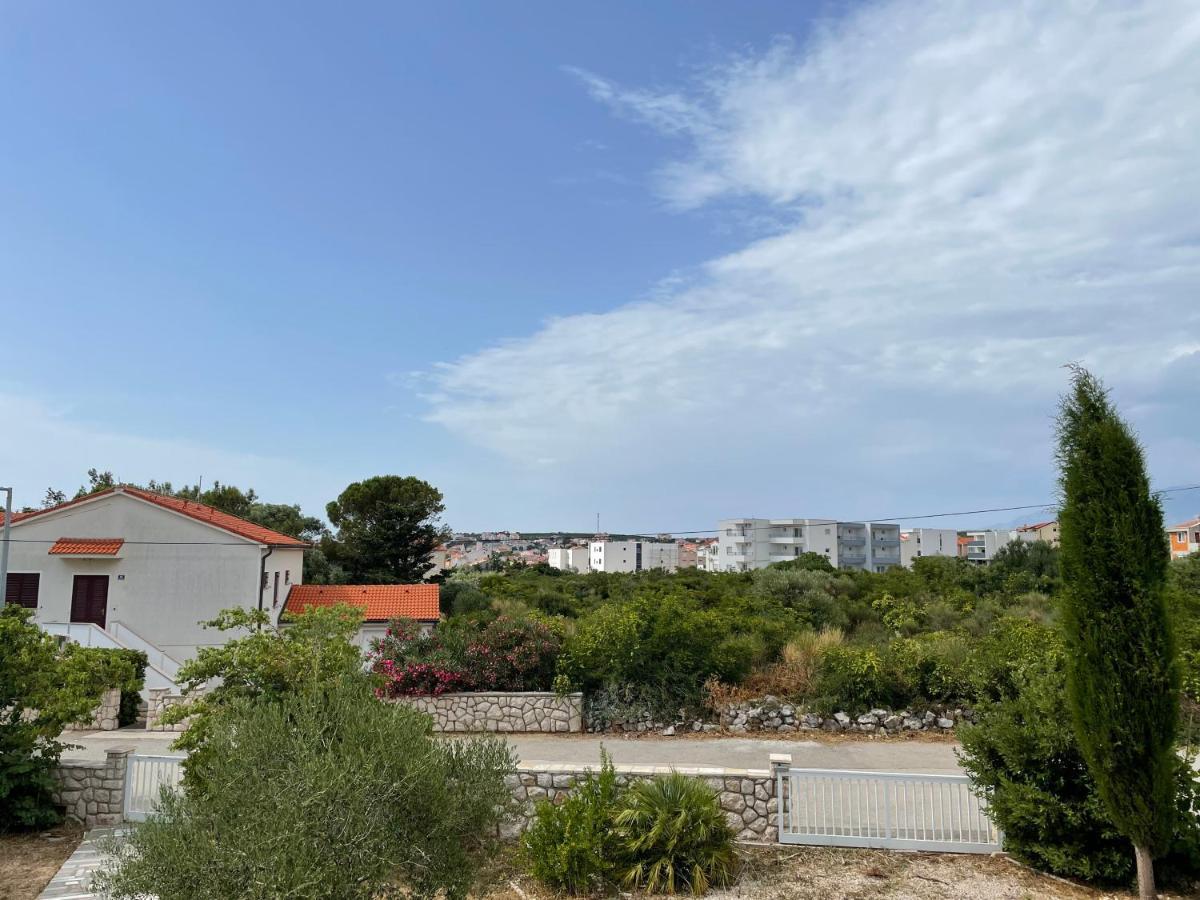 Novalja Apartments By Nena מראה חיצוני תמונה