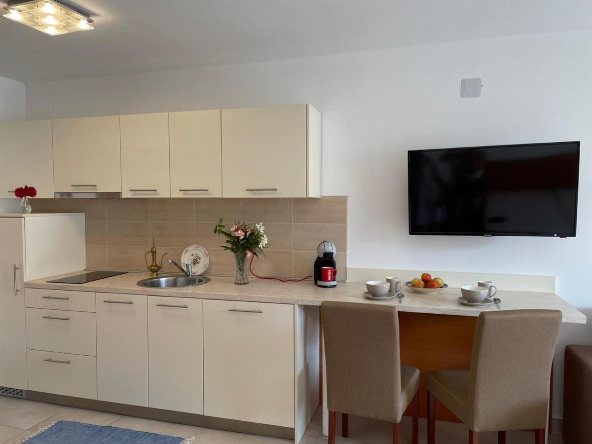 Novalja Apartments By Nena מראה חיצוני תמונה