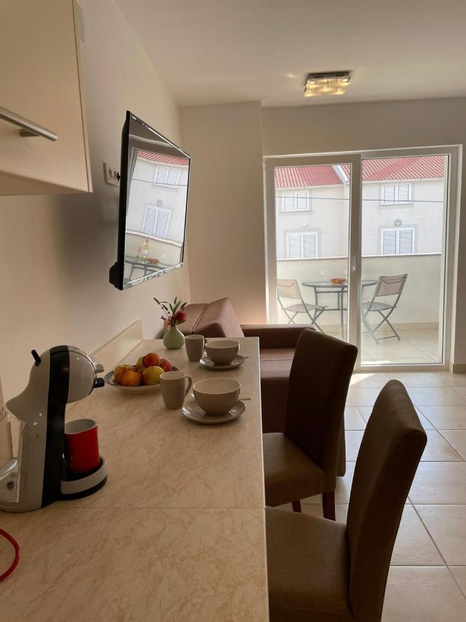 Novalja Apartments By Nena מראה חיצוני תמונה
